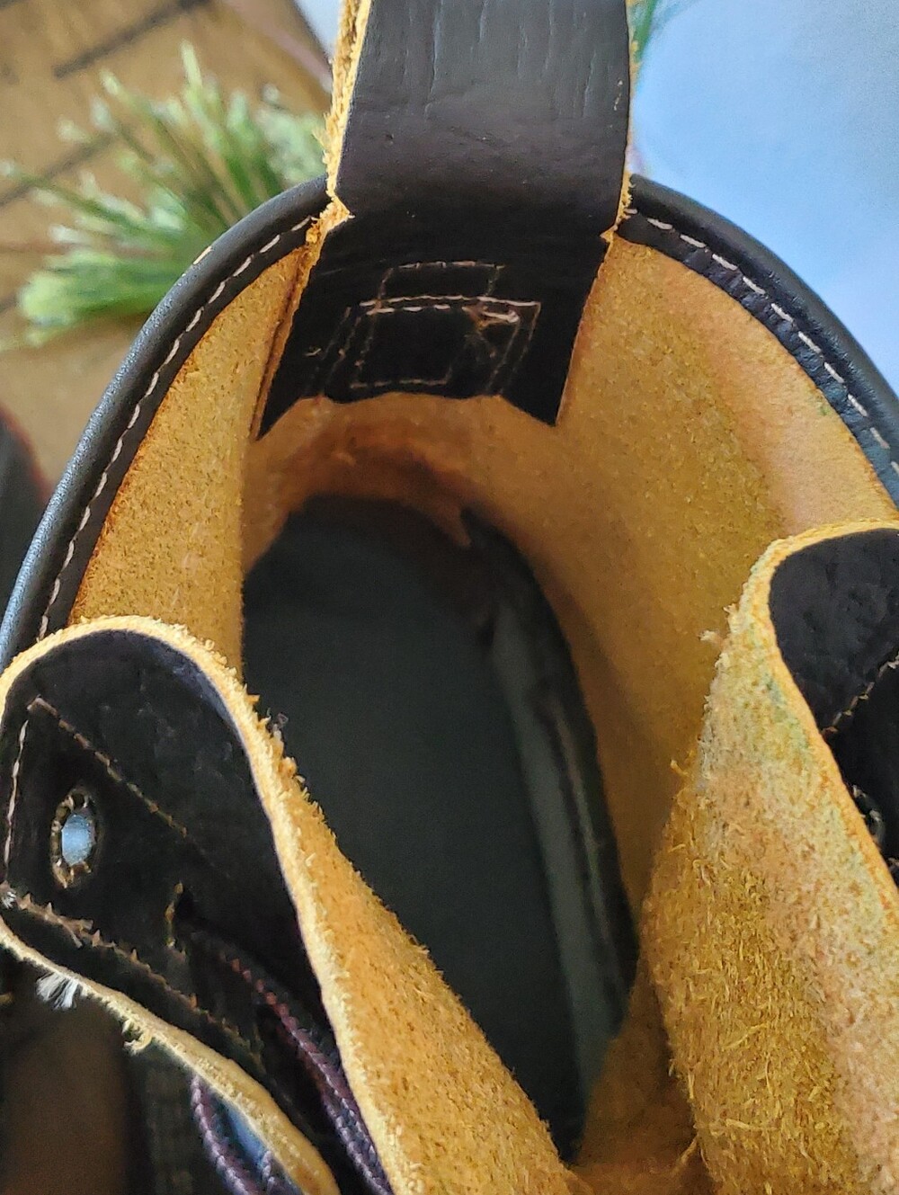 L.L.Bean 8" Bison Leather Duck Boots with Brick Red Rubber Soles Gorpcore Preppy - Picture 9 of 16